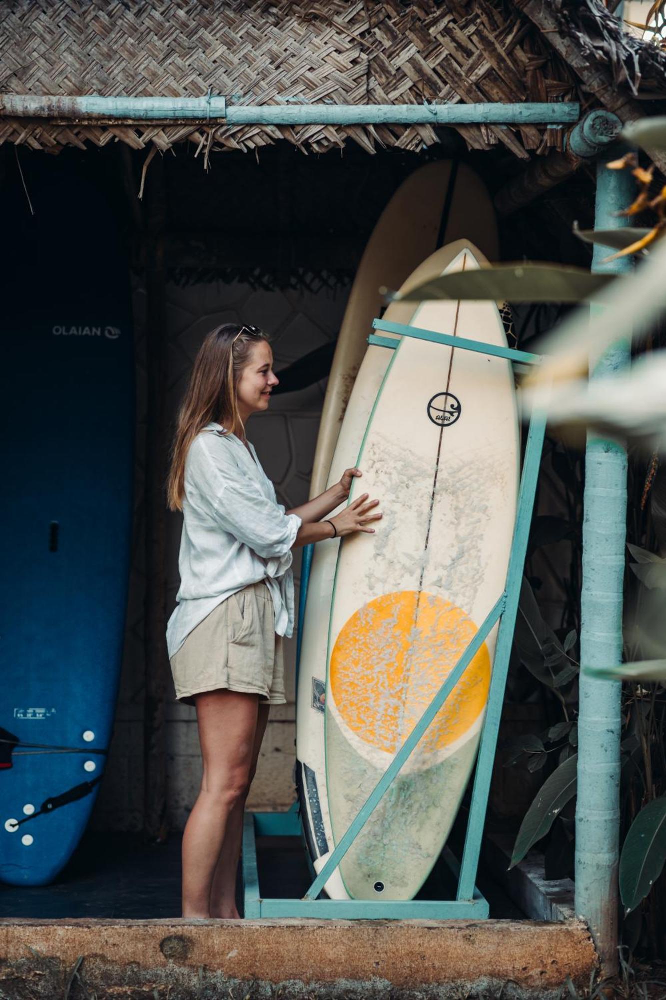 Paddlecult Surf Retreat Bed and Breakfast Varkala Esterno foto