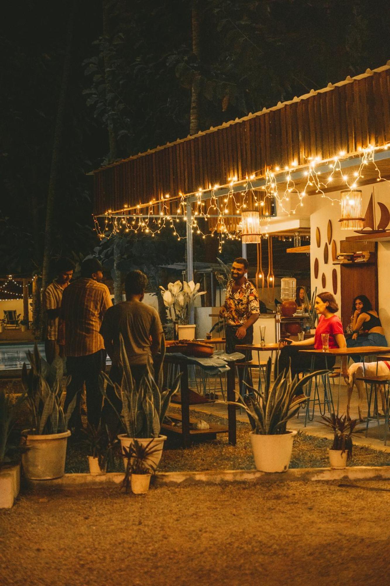 Paddlecult Surf Retreat Bed and Breakfast Varkala Esterno foto